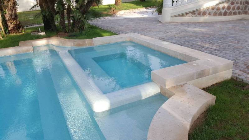 Spa en béton en Paca : le luxe du bien-être avec Les Piscines Logintec